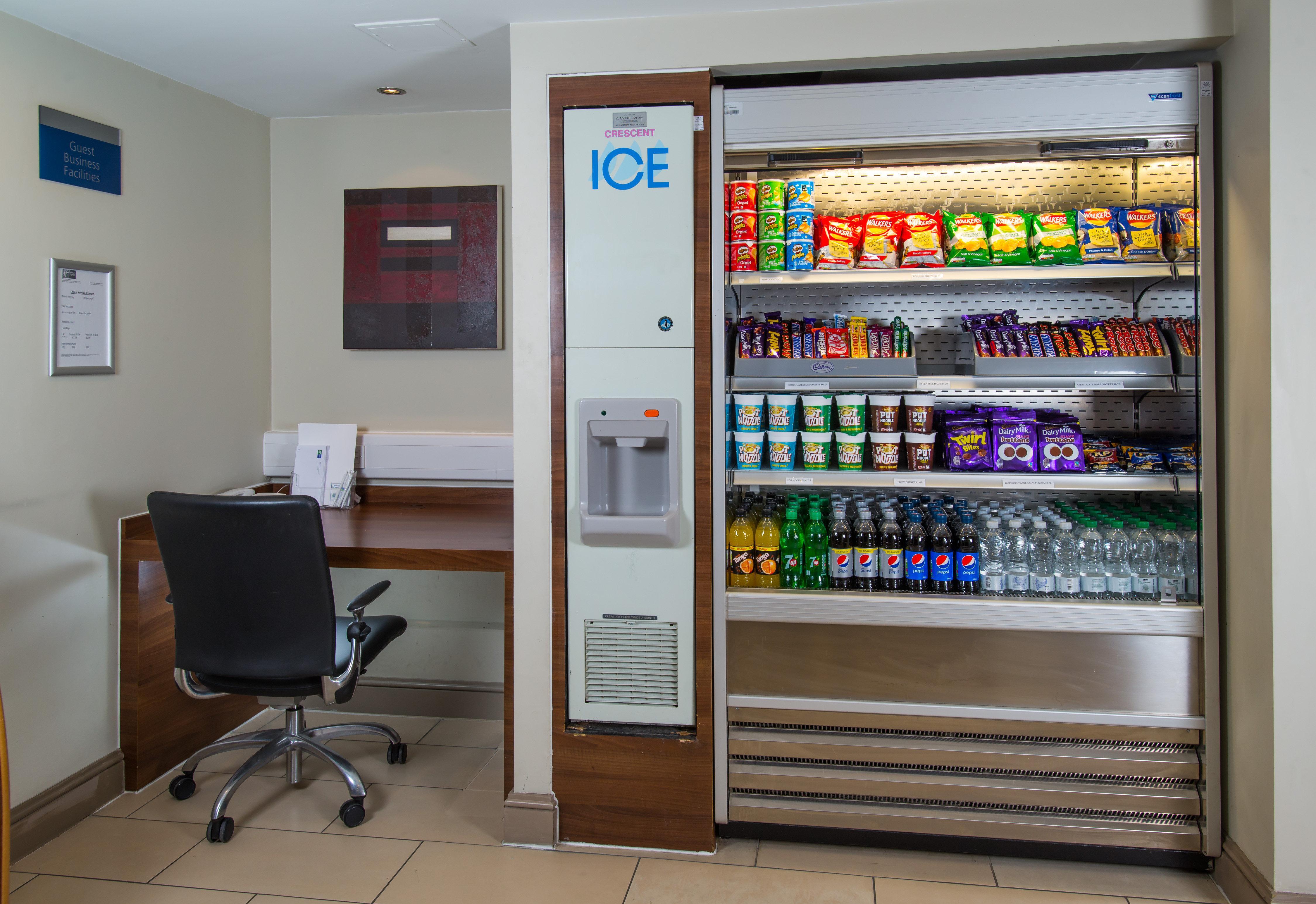 Holiday Inn Express Stirling By Ihg Exterior foto